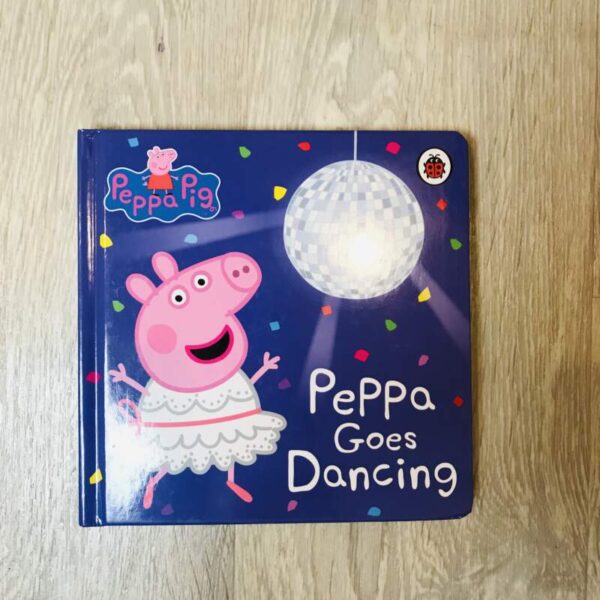 Pepper goes dancing